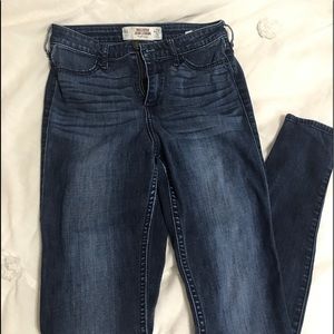 Hollister skinny jeans